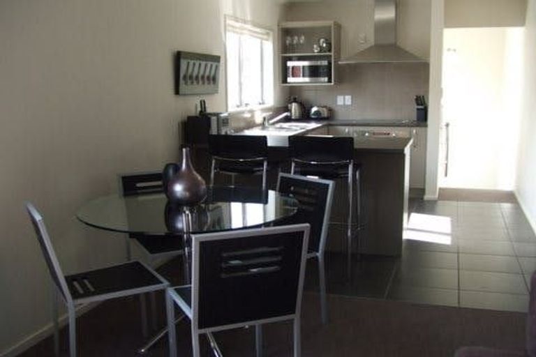 Photo of property in 6/15 Charlemont Street, Whitiora, Hamilton, 3200