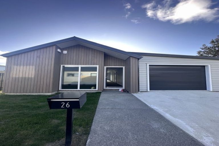 Photo of property in 26 Koru Loop, Paraparaumu, 5032