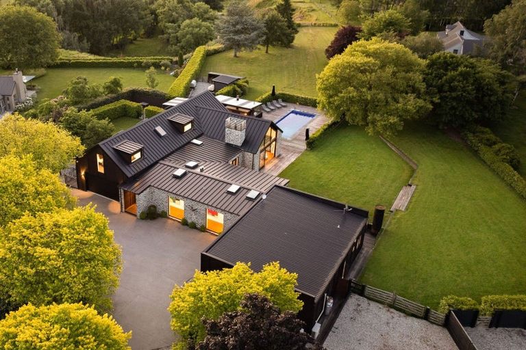 Photo of property in 273 Arrowtn-lke Hayes Road, Lake Hayes, Queenstown, 9371