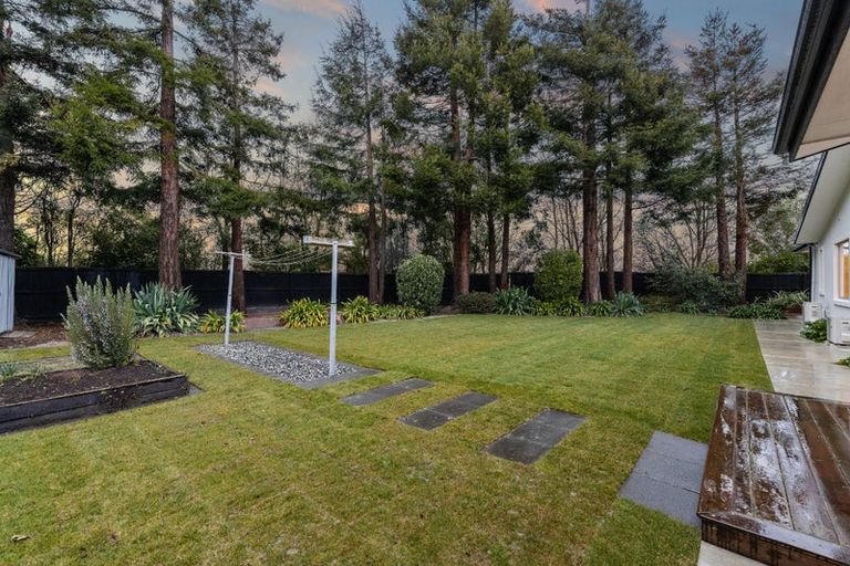 Photo of property in 43 Oakgrove Drive, Rangiora, 7400