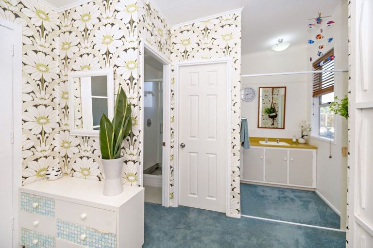 Photo of property in 285a Pohutukawa Avenue, Ohope, 3121