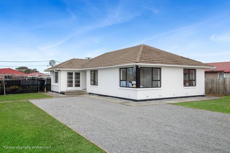 Photo of property in 49 Sandown Crescent, Aranui, Christchurch, 8061