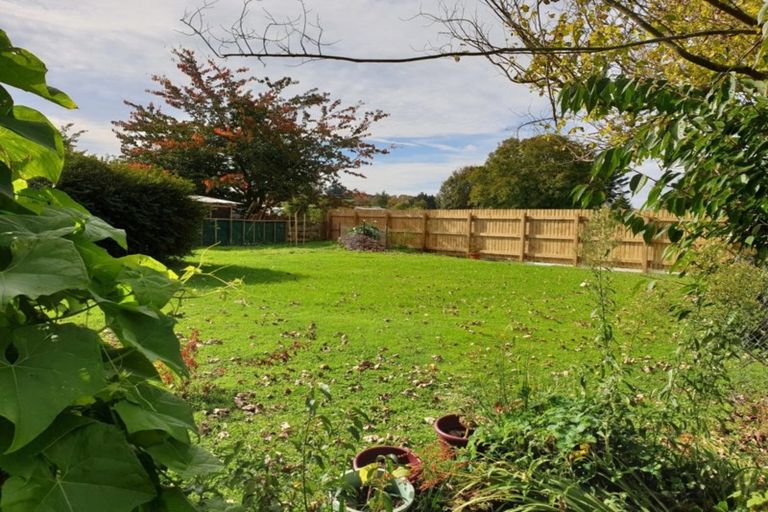 Photo of property in 28 Castle Street, Eltham, 4322