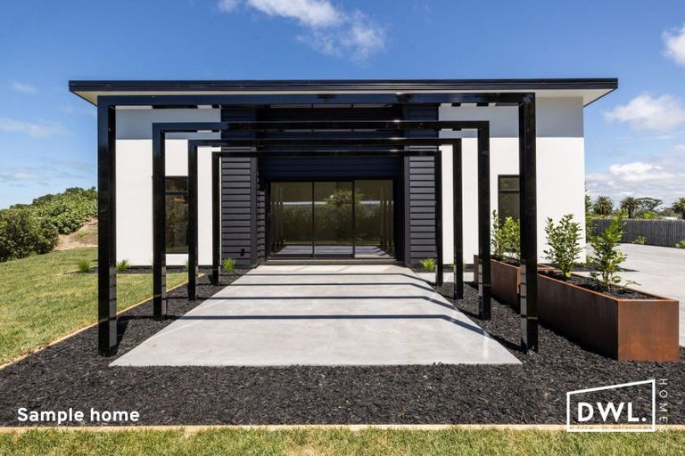 Photo of property in 5 Tutira Place, Poraiti, 4112