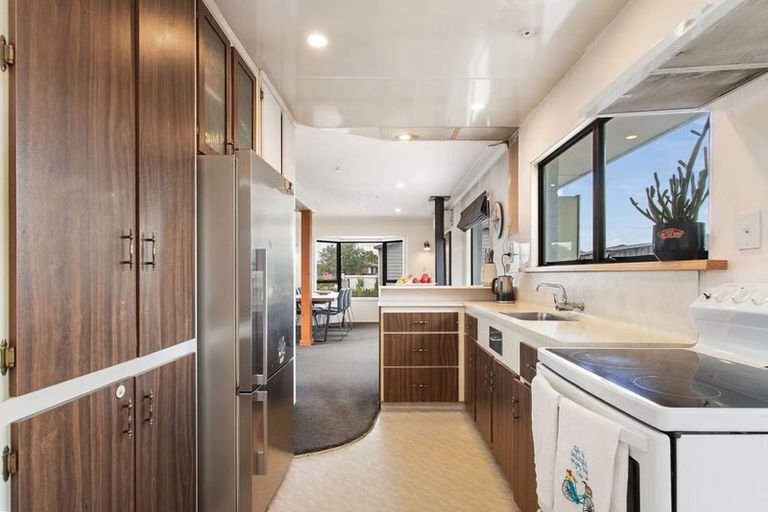 Photo of property in 81 Cotswold Avenue, Bishopdale, Christchurch, 8053