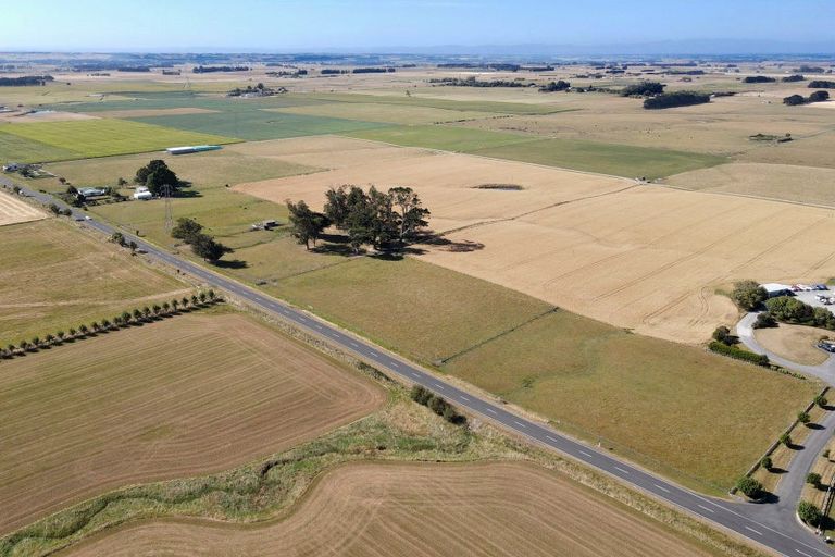 Photo of property in 561 Makirikiri Road, Marton, 4789