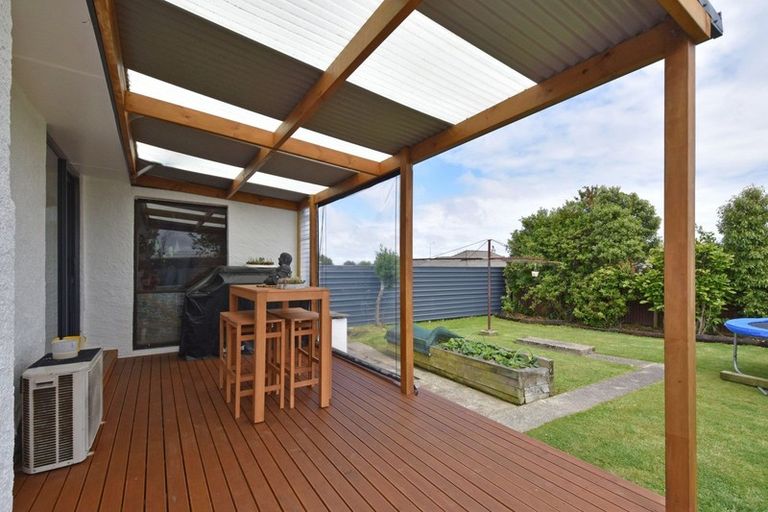 Photo of property in 9 Manapouri Street, Strathern, Invercargill, 9812