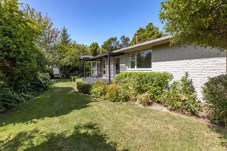 Photo of property in 17 Charles Upham Avenue, Hillmorton, Christchurch, 8025