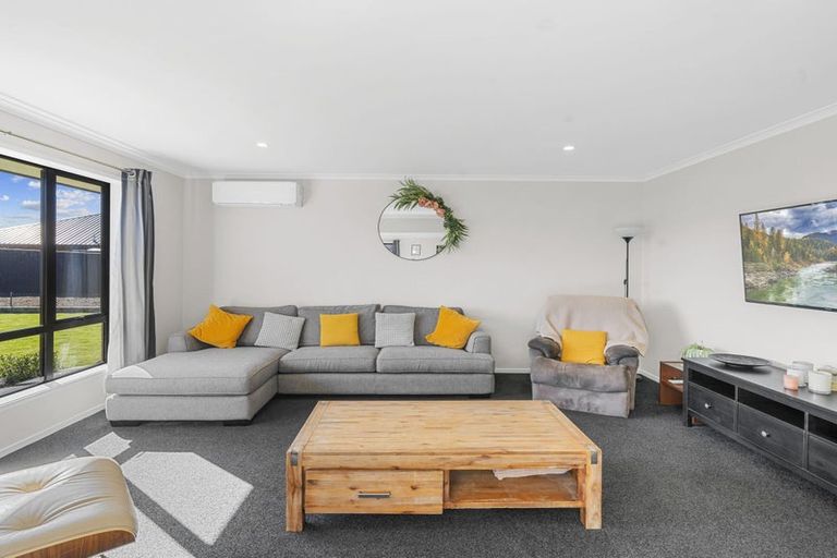 Photo of property in 51 Bethany Road, Rolleston, 7614