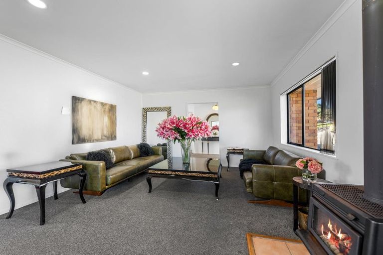 Photo of property in 118 Cottle Road, Taupaki, Henderson, 0782