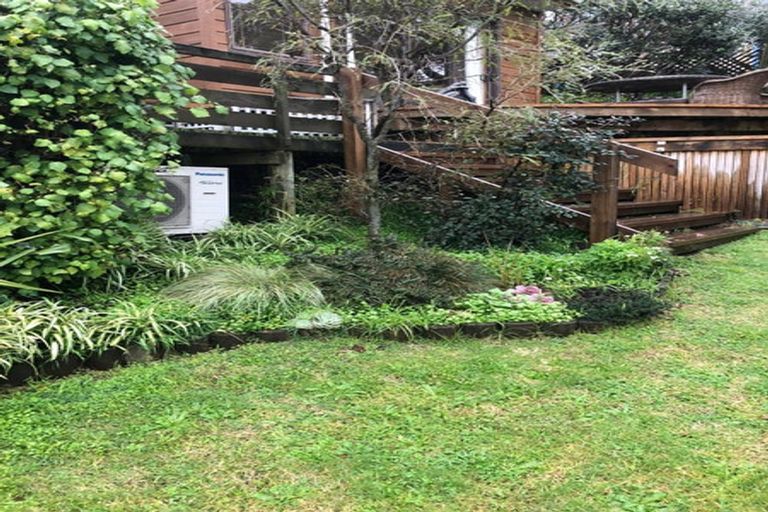 Photo of property in 64 Dale Road, Raumati South, Paraparaumu, 5032