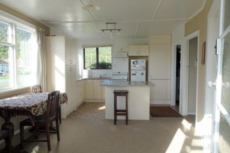 Photo of property in 6 Wickes Street, Cobden, Greymouth, 7802