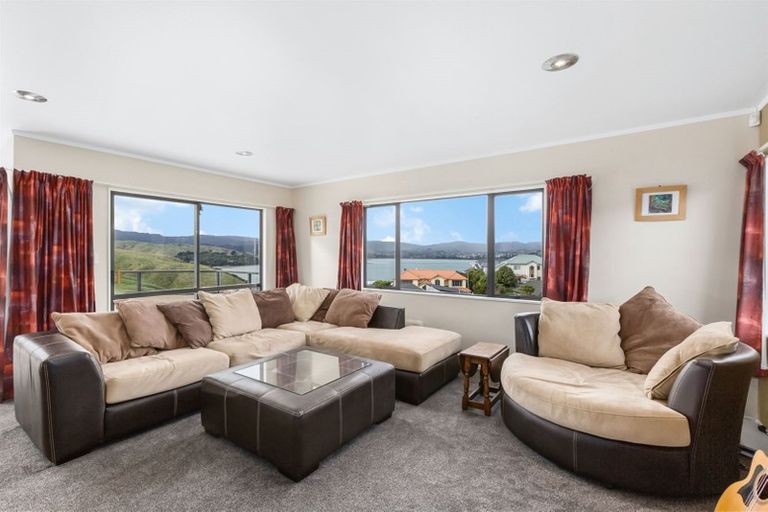 Photo of property in 24 Saint Ives Drive, Camborne, Porirua, 5026