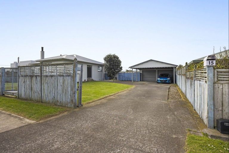 Photo of property in 15 Tasman Street, Opunake, 4616