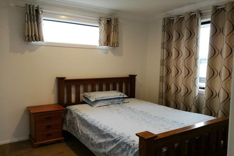 Photo of property in 8 Edwin Ebbett Place, Wigram, Christchurch, 8025