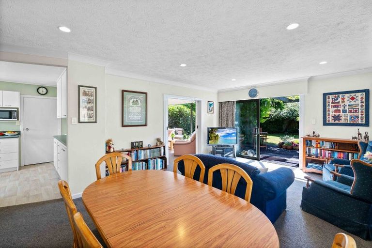 Photo of property in 32 Cruickshank Crescent, Rosedale, Invercargill, 9810