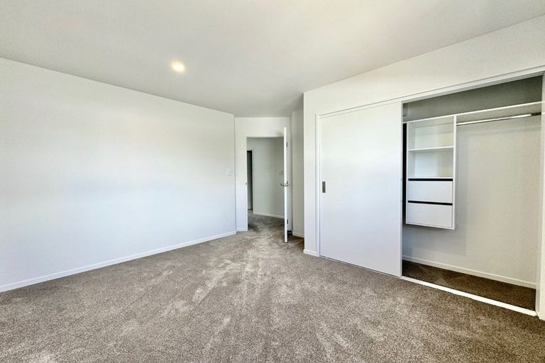 Photo of property in 30c Mack Place, Red Hill, Papakura, 2110
