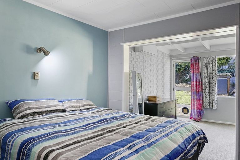 Photo of property in 6 Regents Grove, Richmond Heights, Taupo, 3330