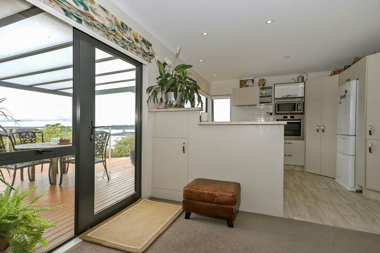 Photo of property in 1 Owen Place, Omokoroa, 3114