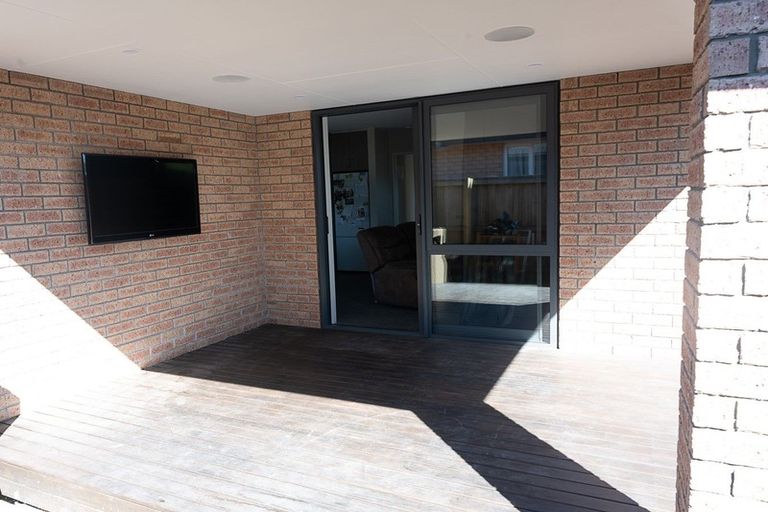 Photo of property in 36a Neill Street, Hornby, Christchurch, 8042