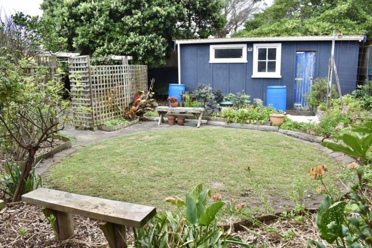 Photo of property in 30 Kapiti Lane, Otaki Beach, Otaki, 5512