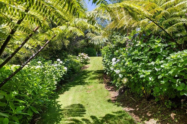 Photo of property in 531 Frankley Road, Hurworth, New Plymouth, 4371