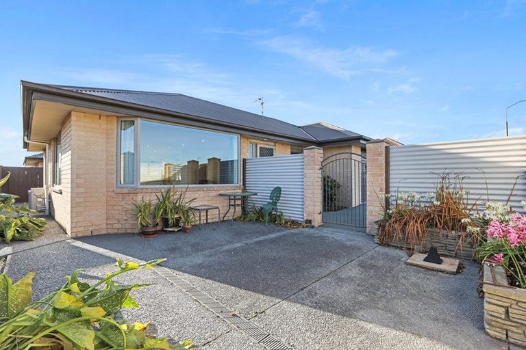 Photo of property in 21 Cox Street, Ashburton, 7700