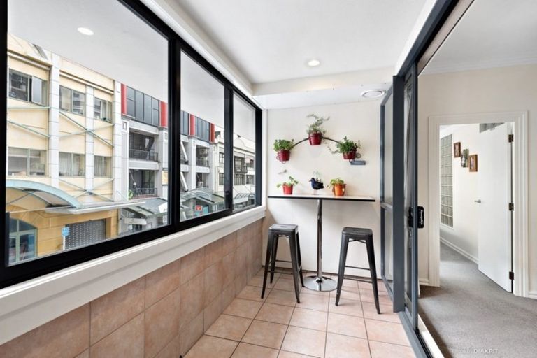 Photo of property in Renwick Apartments, 1/99 Dixon Street, Te Aro, Wellington, 6011