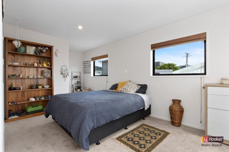 Photo of property in 6 Shaw Road, Waihi Beach, 3611