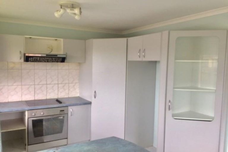 Photo of property in 60 Robert Ross Place, Clendon Park, Auckland, 2103