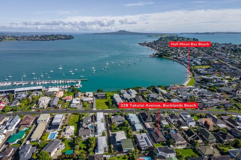 Photo of property in 32b Takutai Avenue, Bucklands Beach, Auckland, 2012