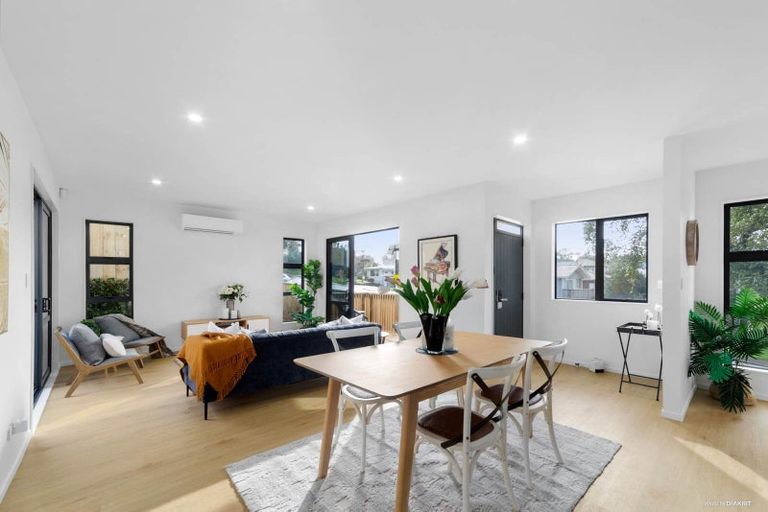 Photo of property in 66b Chartwell Avenue, Glenfield, Auckland, 0629