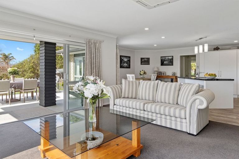 Photo of property in 32 Westview Place, Tauriko, Tauranga, 3110