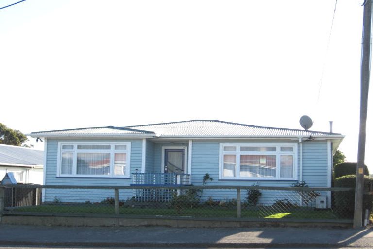 Photo of property in 73 Aotaki Street, Otaki, 5512
