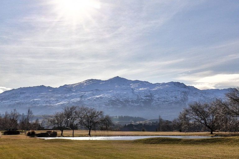 Photo of property in 20 Wellswood Way, Lower Shotover, Queenstown, 9371