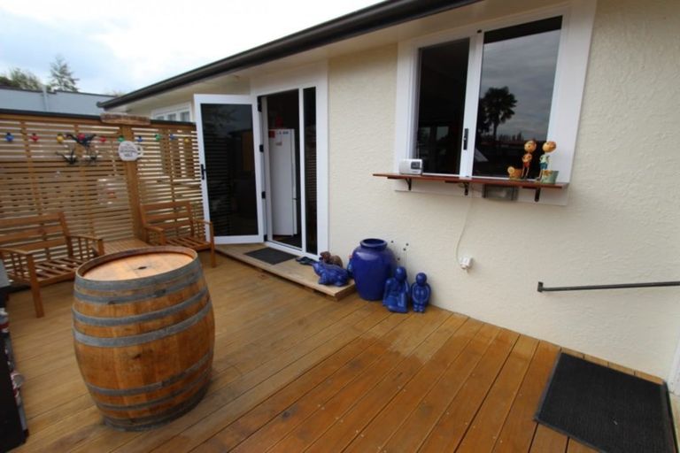 Photo of property in 1 Halls Road, Pahiatua, 4910