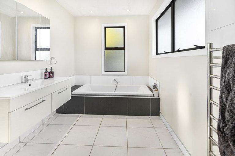 Photo of property in 109 Howell Avenue, Riverlea, Hamilton, 3216