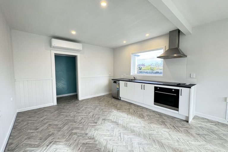 Photo of property in 6 Vahsel Bay Place, Wigram, Christchurch, 8025