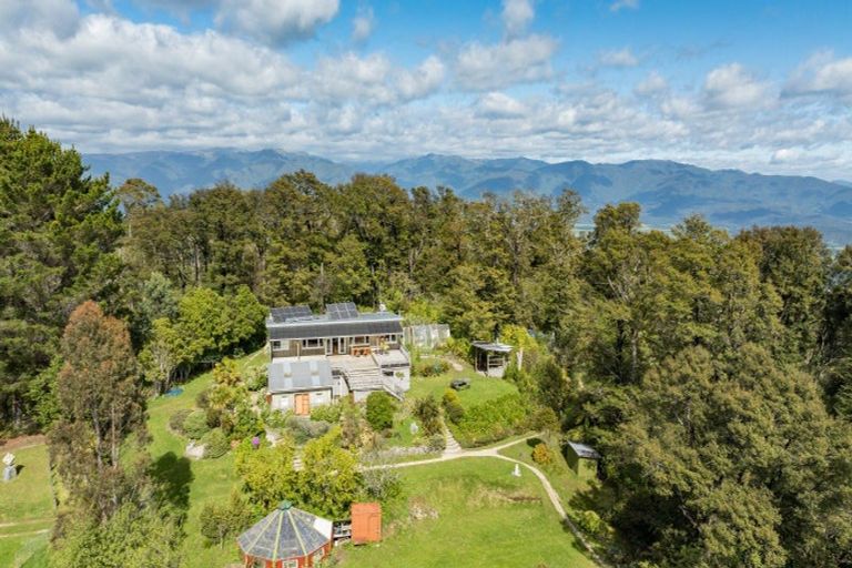 Photo of property in 727 Bird Road, Clifton, Takaka, 7183