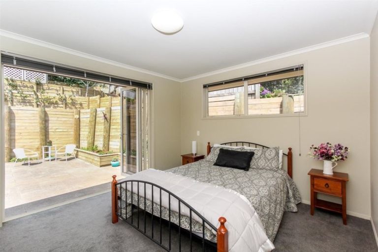 Photo of property in 46 Alberta Road, Glen Avon, New Plymouth, 4312