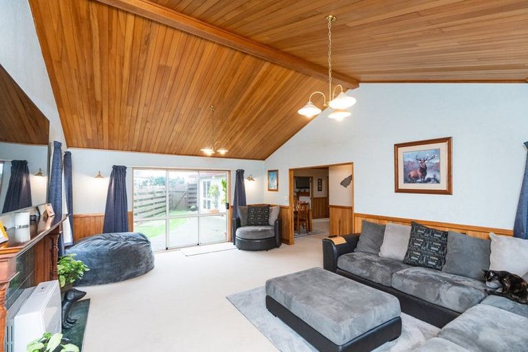 Photo of property in 106 Kelvin Grove Road, Kelvin Grove, Palmerston North, 4414