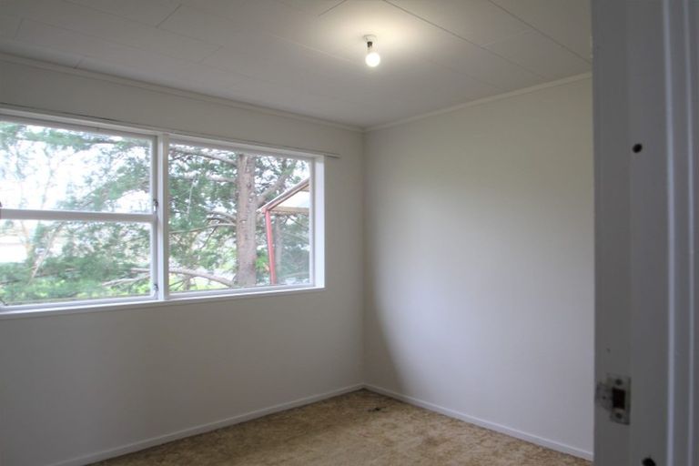 Photo of property in 26 Pooks Road, Ranui, Auckland, 0612