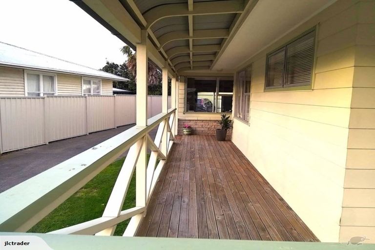 Photo of property in 86 Wycliffe Street, Onekawa, Napier, 4110
