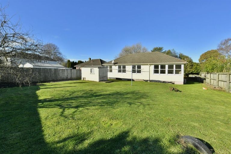 Photo of property in 9 Attlee Crescent, Bryndwr, Christchurch, 8053