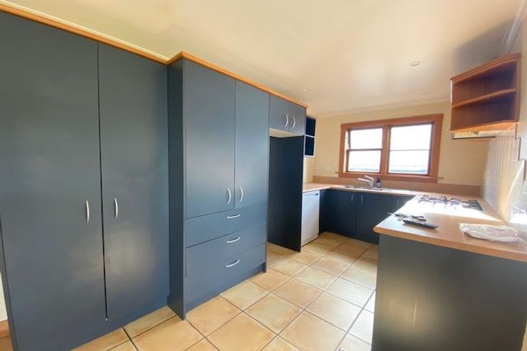 Photo of property in 31 Hardy Street, Waterloo, Lower Hutt, 5011