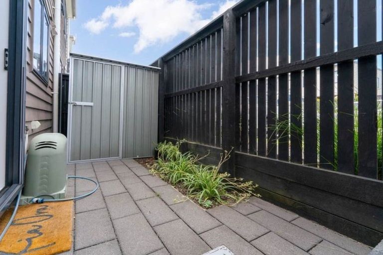 Photo of property in 24 Hiki Street, Hobsonville, Auckland, 0616