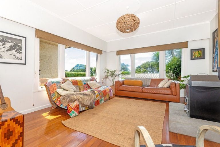 Photo of property in 50 Moana Road, Okitu, Gisborne, 4010