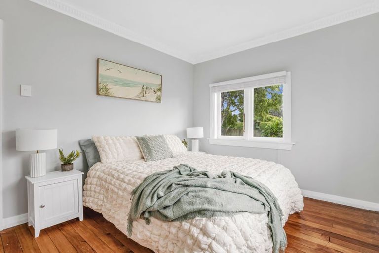 Photo of property in 1 Ngareta Road, Mourea, Rotorua, 3074