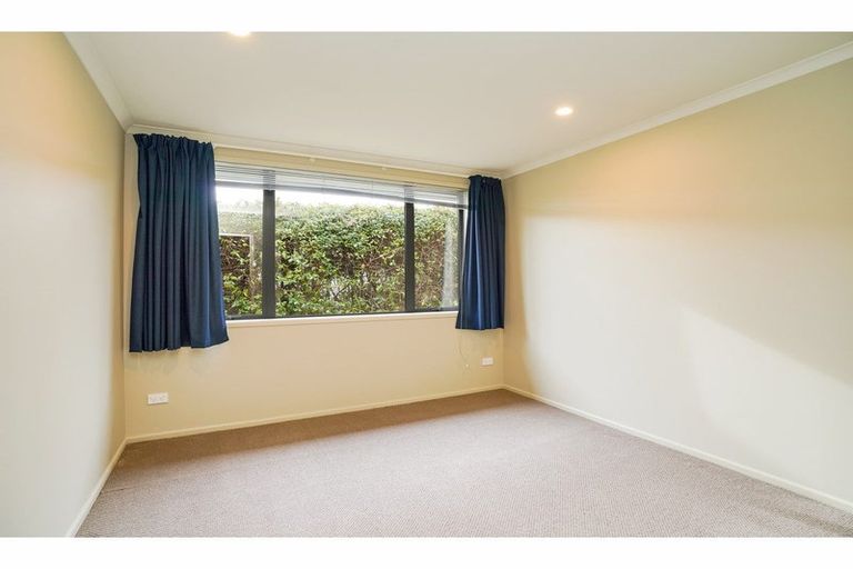 Photo of property in 19 Joseph Street, Waverley, Invercargill, 9810