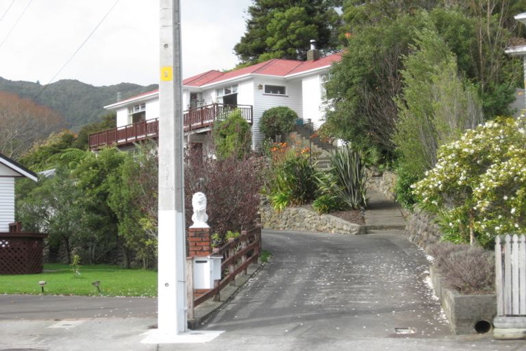 Photo of property in 78 Glen Road, Stokes Valley, Lower Hutt, 5019